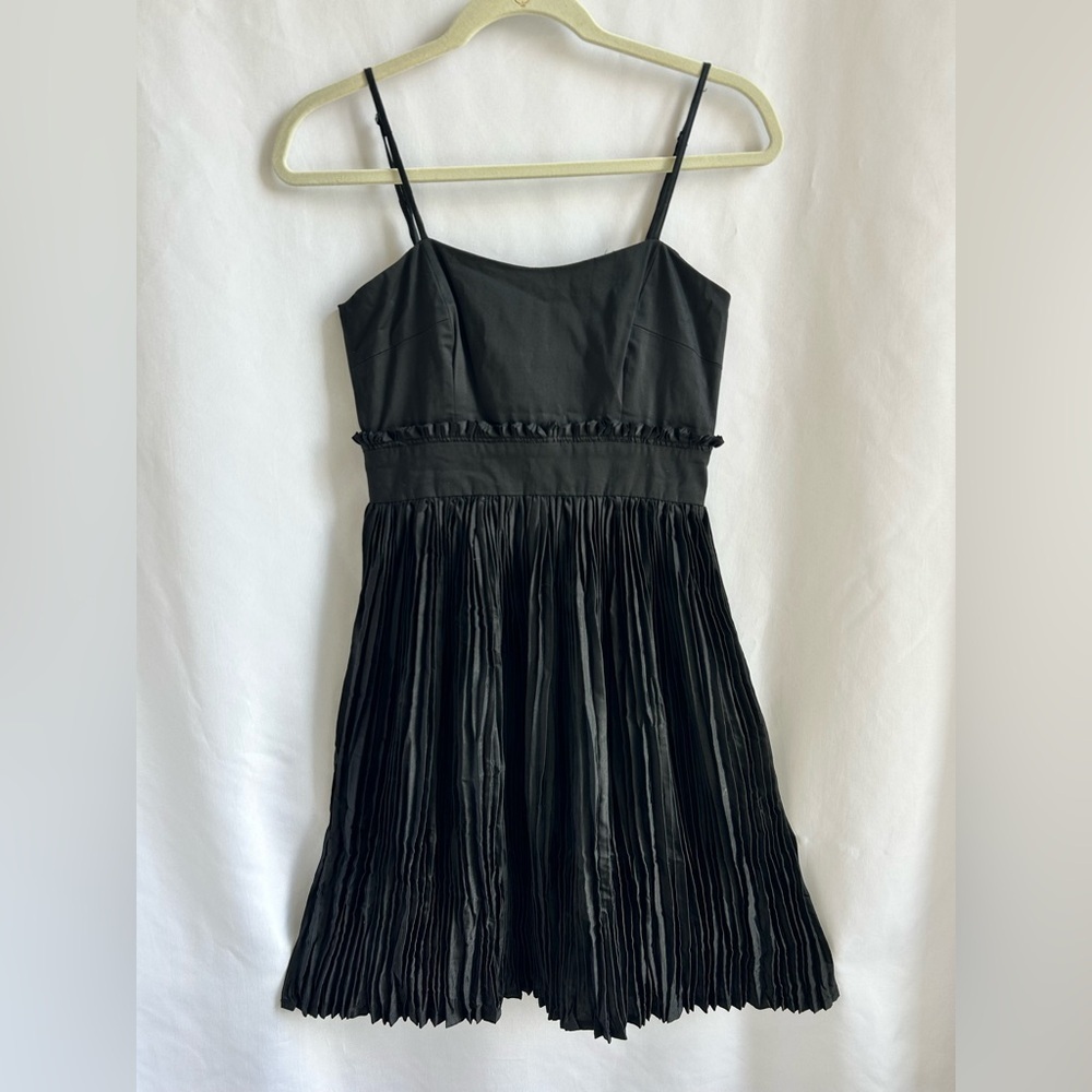 French Connection Black Pleated Dress - Picture 3 of 6